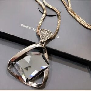 -‎ A Stylish Necklace, Versatile Long Chain, Accessory Pendant Necklace.